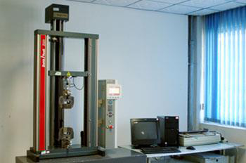 Zwick universal strength testing machine